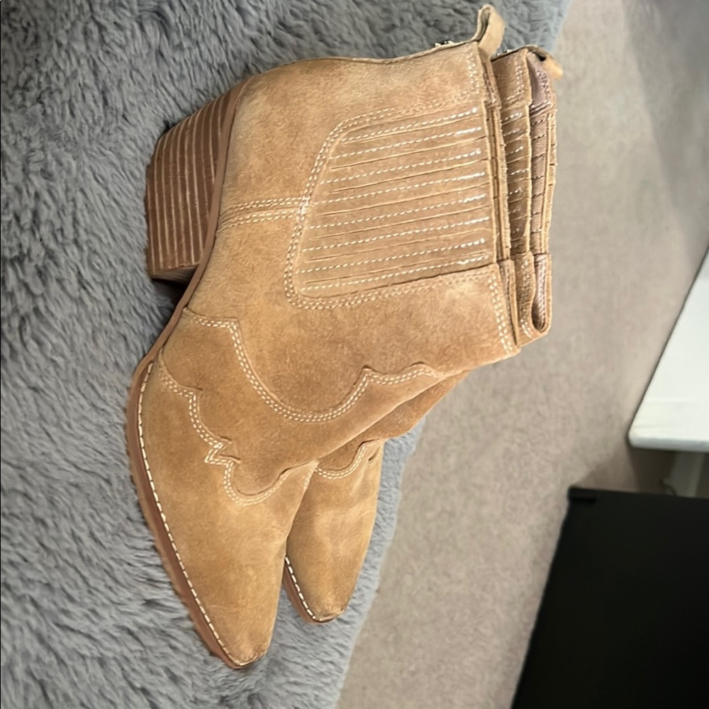 Sam Edelman Western Ankle Boots - Picture 2 of 4